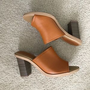 Old Navy mules
